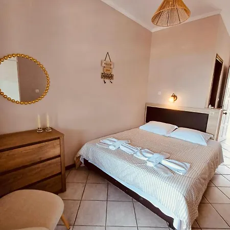 Eleana And Apartman *