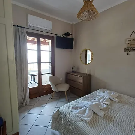 Eleana And Ájosz Jeórjosz Págon