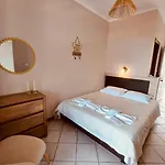 Eleana And Appartement *