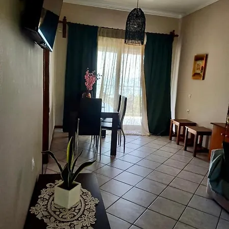 Apartment Eleana And *