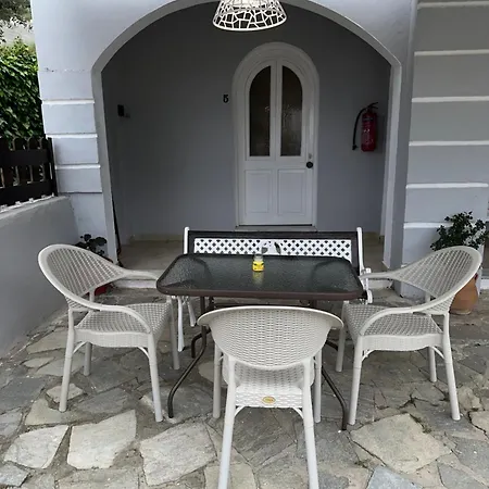 Eleana And Agios Georgios Pagon
