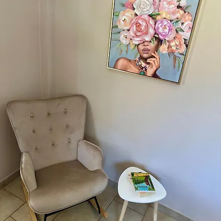Apartment Eleana And