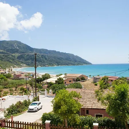 Διαμέρισμα Eleana And