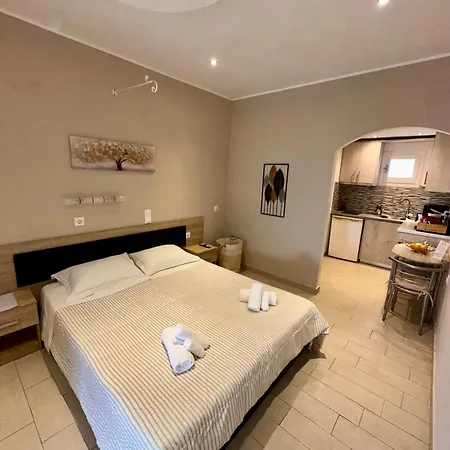 Eleana And * 圣佐治欧斯帕贡